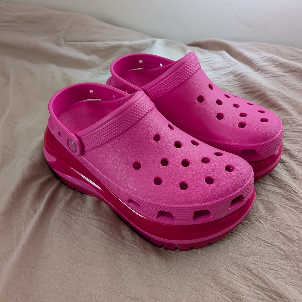 CROCS Pink Mules & Clogs - Picture 3 of 6